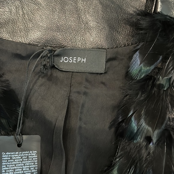 Feather Vest - Picture 3 of 5